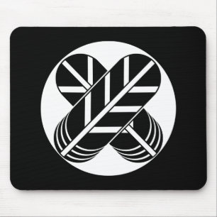 Shirakawa-Habichtfedern Mousepad