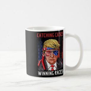 Shirt Catching Hüllen Sieger Rennen verurteilt Fel Kaffeetasse
