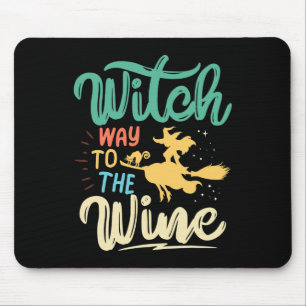 Shirt für Frauen Hexe zum Weinbrand H Mousepad