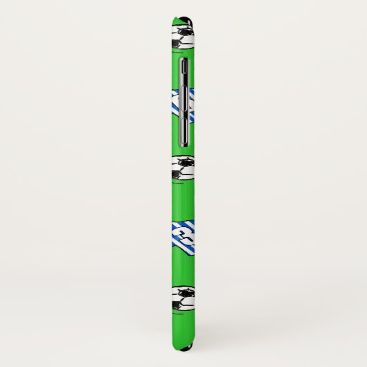 Shirts aus blau-weiß gestreiftem Fußball. Case-Mate iPhone Hülle (Hinten/Links)