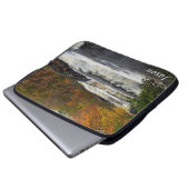 Shohola Falls im Herbst (2) Laptopschutzhülle (Vorne Knopf)