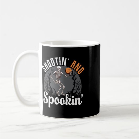 Shootin' and Spookin Skeleton Basketball Spieler H Kaffeetasse (Links)