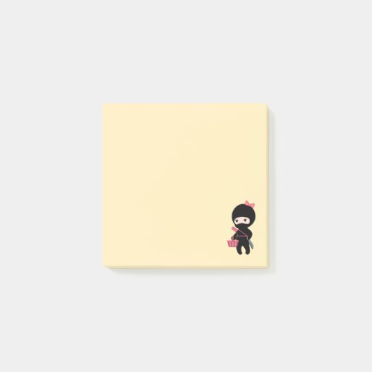 Shopping Ninja Girl on Yellow Post-it Klebezettel (Vorderseite)