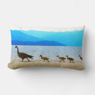 Shore Patrol Canada Geese Lendenkissen