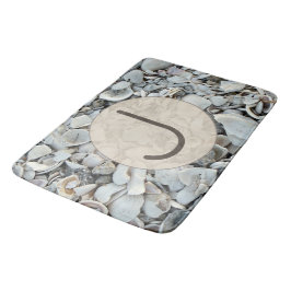 Shoreline Shells Initial Bath Style Badematte