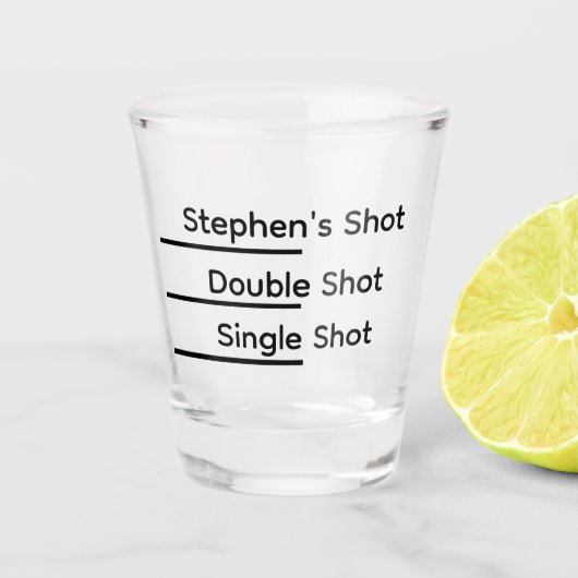 Shot Line Funny Personalized  Schnapsglas (Vorderseite)