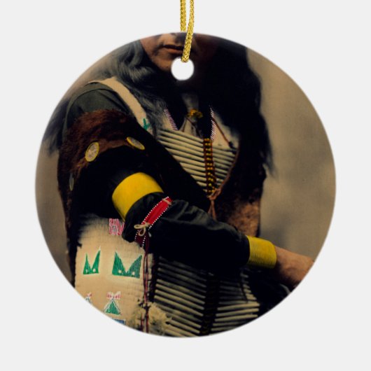 Shout bei Oglala Sioux 1899 Keramik Ornament (Vorne)