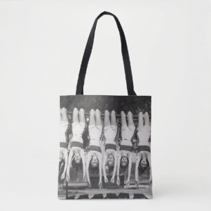 Showgirls an Reckstangen, spielerisches Design. Tasche