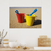Shows und Pails am Sandstrand Poster (Küche)