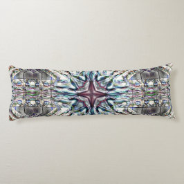 Showtextur Kaleidoskop in sandig silbrigen Farben Seitenschläferkissen