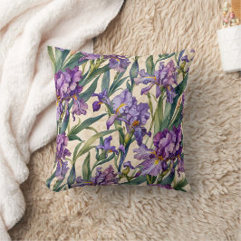 Showy Lila Iris auf Ecru Scroll Kissen