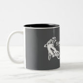 Shred The Whole Enchilada Moab Utah Zweifarbige Tasse (Links)