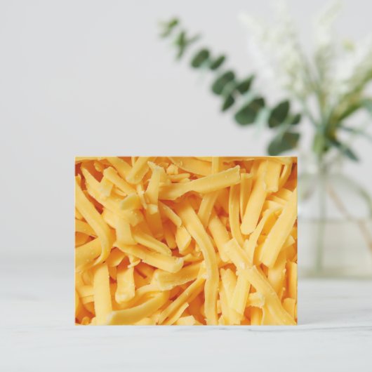Shredded Cheddar Cheese Postkarte (Stehend Vorderseite)