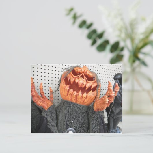 Shrugging Pumpkin Postkarte (Stehend Vorderseite)