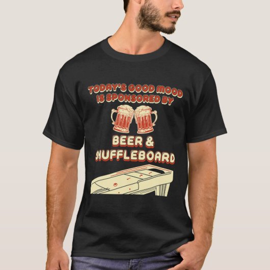 Shuffleboard Player Beer  T-Shirt (Vorderseite)