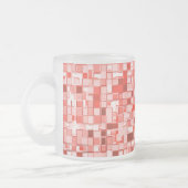 Shuffled small squares, tones of red or coral mattglastasse (Links)