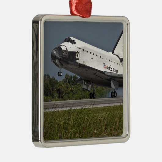 Shuttle Endeavor landet Kennedy Space Center Silbernes Ornament (Rechts)
