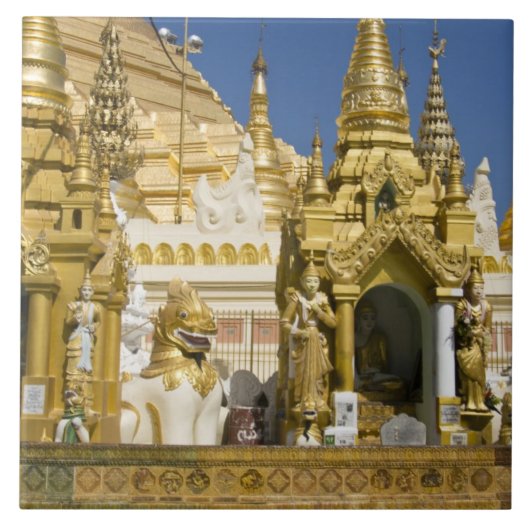 Shwedagon Pagoda (Paya), großer Tempelplatz, der Fliese (Vorderseite)
