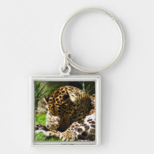 Shy Leopard Schlüsselanhänger