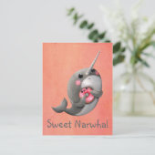 Shy Narwhal mit Donut Postkarte (Stehend Vorderseite)