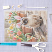 Siamese Bunny Cute Easter Cat with Tulips  Seidenpapier (Handwerk)