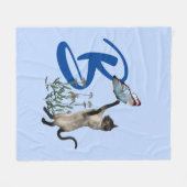 Siamesische Katzen-Schmetterling-Monogramm Initial Fleecedecke (Vorderseite (Horizontal))