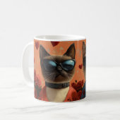 Siamkatze mit Herz-Rose Valentinstag Kaffeetasse (Vorderseite Links)