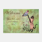 Siamkatze mit Schmetterling Personalisiert Empfang Fußmatte (Vorderseite)