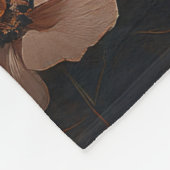 Siamkatze, umgeben von blütenrosa Blume Fleecedecke (Ecke)