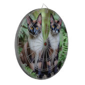 Siamkatzen, Dartboard mit Dartboard Dartscheibe (Vorderseite Links)