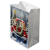 Siberian Cat Christmas Red Truck Holiday Mittlere Geschenktüte (Rückseite Schrägansicht)
