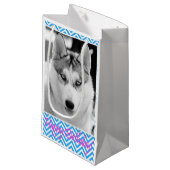 Siberian Husky Dog Blue Happy Birthday Kleine Geschenktüte (Vorderseite Schrägansicht)
