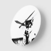 Siberian Husky Puppy Runde Wanduhr (Winkel)