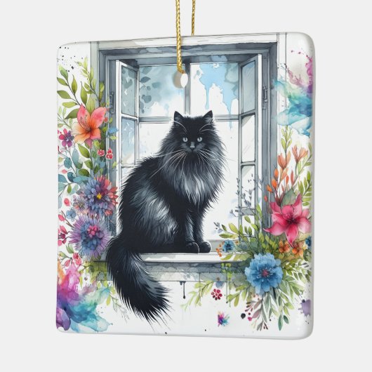 Siberische Katze auf Fenster mit Aquarellbildern Keramikornament (Links)