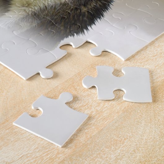 Siberischer Husky-Hund mit Weihnachtsmannmütze im  Puzzle (Seite)