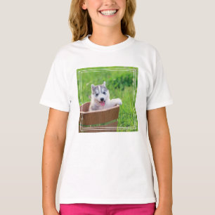 Siberischer Husky-Welpe in einer Hülle T-Shirt
