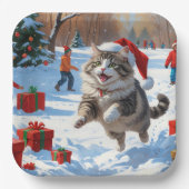 Sibirische Katze läuft im Schnee mit Weihnachtsmüt Pappteller (Vorderseite)