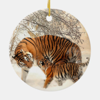 Sibirische Tigermutter und Kitten Keramik Ornament