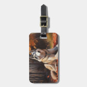 Sibirischer Husky im Herbstausfall Inspiriert Gepäckanhänger (Vorderseite vertikal)