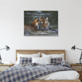 Sibirischer Tiger im Wasser Leinwanddruck (Insitu (Schlafzimmer))