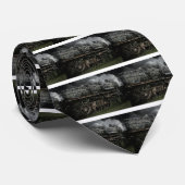 sich fortbewegende krawatte (Gerollt)