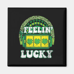 Sich glücklich fühlen St. Patricks Tag Shamrock 4- Magnet