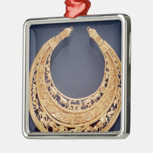 Sichelförmige Brust von Tolstaya Mogila Silbernes Ornament (Links)