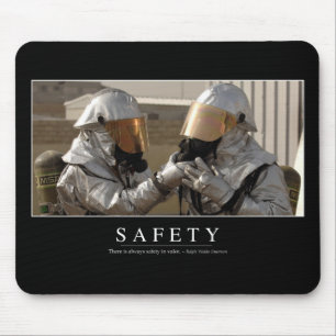Sicherheit: Inspirierend Zitat Mousepad