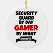 Sicherheitsgarde bei Day Gamer by Night Keramik Ornament (Hinten)