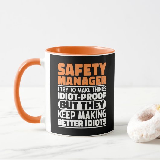 Sicherheitsmanager Ich versuche Dinge zu Lustigen  Tasse (Mit Donut)