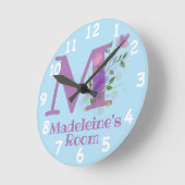 Sichern eines Blumendesigns mit Name & Initial Runde Wanduhr (Winkel)