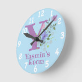 Sichern eines Blumendesigns mit Name & Initial Runde Wanduhr (Winkel)