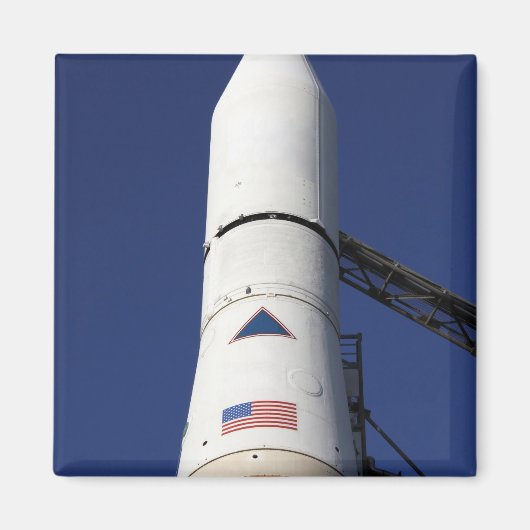 Sicht auf den Nasenkegel der Delta-IV-Rakete Magnet (Vorne)