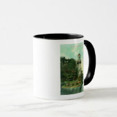 Sicht auf den Palmer Park LighthouseDetroit, MI Tasse (VorderseiteRechts)